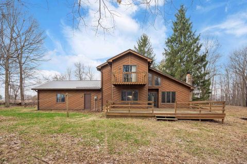 Tiny photo for 5749 S 950 E, Walton, IN 46994 (MLS # 202611063)