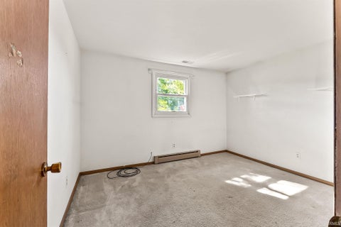 Tiny photo for 7009 Pumpkin Lane, Fort Wayne, IN 46835 (MLS # 202641931)