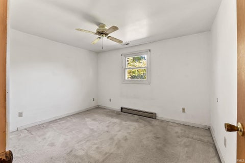 Tiny photo for 7009 Pumpkin Lane, Fort Wayne, IN 46835 (MLS # 202641931)