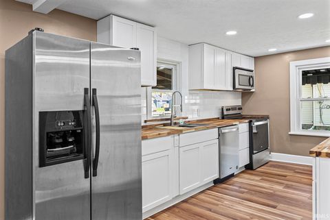 Tiny photo for 2134 Monon Avenue, Lafayette, IN 47904 (MLS # 202614656)