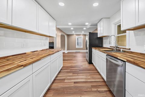 Tiny photo for 2134 Monon Avenue, Lafayette, IN 47904 (MLS # 202614656)