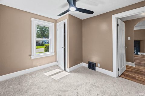 Tiny photo for 2134 Monon Avenue, Lafayette, IN 47904 (MLS # 202614656)