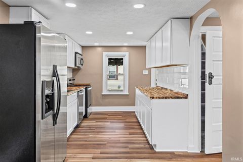 Tiny photo for 2134 Monon Avenue, Lafayette, IN 47904 (MLS # 202614656)