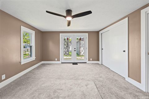 Tiny photo for 2134 Monon Avenue, Lafayette, IN 47904 (MLS # 202614656)