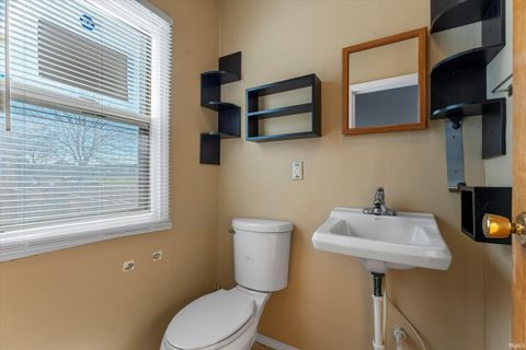 Tiny photo for 1650 N Meade Street, South Bend, IN 46628 (MLS # 202605439)