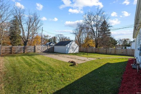 Tiny photo for 1650 N Meade Street, South Bend, IN 46628 (MLS # 202605439)