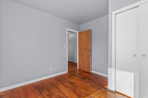 Tiny photo for 1650 N Meade Street, South Bend, IN 46628 (MLS # 202605439)