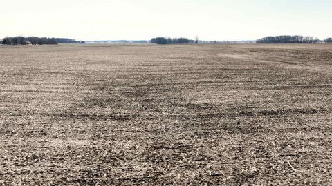 Tiny photo for * 400 W Road Road, Kewanna, IN 46939 (MLS # 202607744)