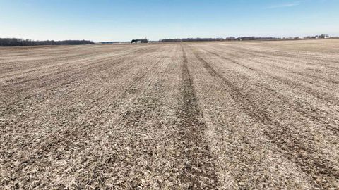 Tiny photo for * 400 W Road Road, Kewanna, IN 46939 (MLS # 202607744)