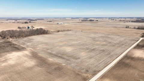 Tiny photo for * 400 W Road Road, Kewanna, IN 46939 (MLS # 202607744)