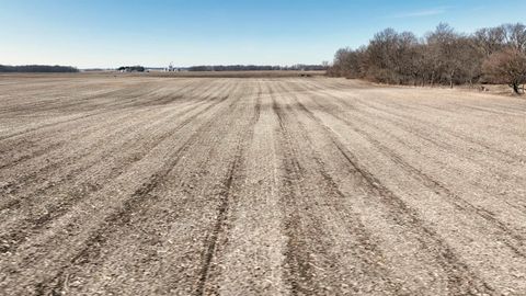 Tiny photo for * 400 W Road Road, Kewanna, IN 46939 (MLS # 202607744)