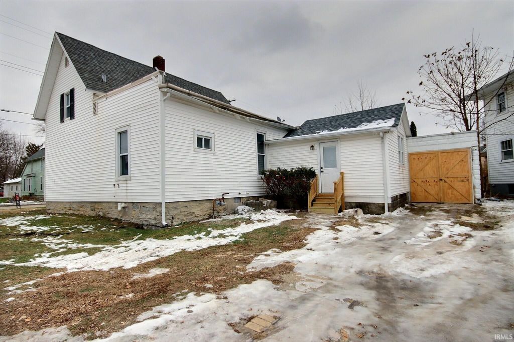 Photo of 644 First Street, Huntington, IN 46750 (MLS # 202549156)