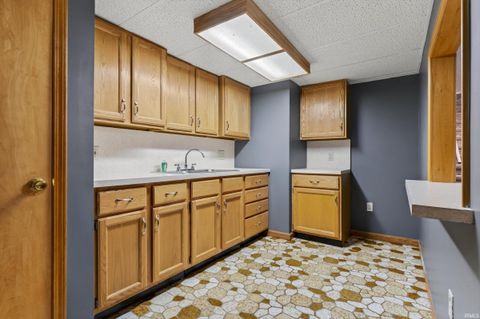 Tiny photo for 20929 W Roosevelt Road, South Bend, IN 46614 (MLS # 202541324)