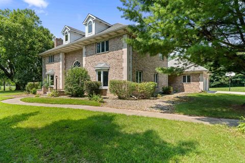 Tiny photo for 20929 W Roosevelt Road, South Bend, IN 46614 (MLS # 202541324)