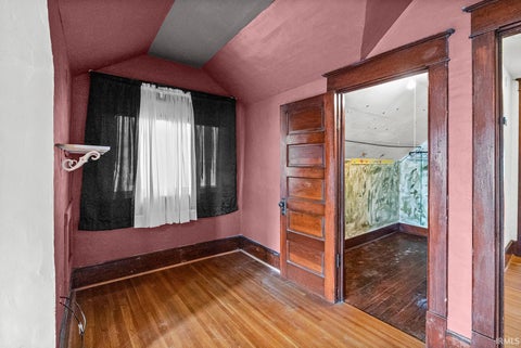 Tiny photo for 309 E Walnut Street, Chalmers, IN 47929 (MLS # 202639471)