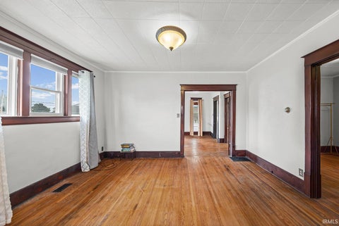 Tiny photo for 309 E Walnut Street, Chalmers, IN 47929 (MLS # 202639471)