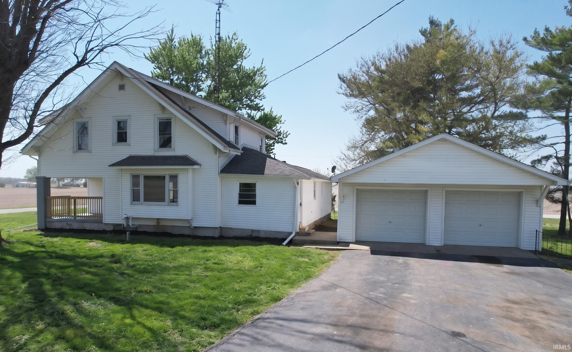 3720 E 570 North