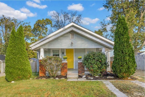 Photo of 2615 S Rockport Road, Bloomington, IN 47403 (MLS # 202643809)
