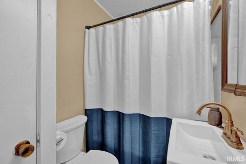 Tiny photo for 2615 S Rockport Road, Bloomington, IN 47403 (MLS # 202643809)