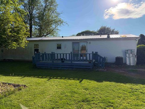 Tiny photo for 6079 N Lake Road 67 East Road, Monticello, IN 47960 (MLS # 202618154)