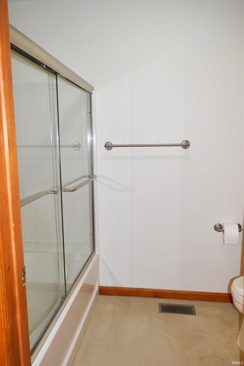 Tiny photo for 8901 Schaeffer Road, Evansville, IN 47720 (MLS # 202636470)