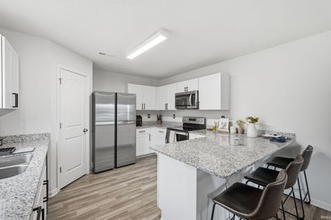 Tiny photo for 8505 N Seneca Drive, Muncie, IN 47303 (MLS # 202610817)