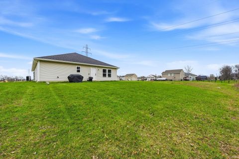 Tiny photo for 8505 N Seneca Drive, Muncie, IN 47303 (MLS # 202610817)