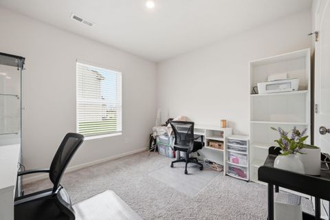 Tiny photo for 8505 N Seneca Drive, Muncie, IN 47303 (MLS # 202610817)