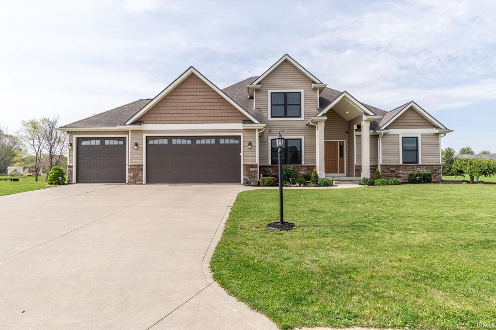 Photo of 1235 Yorkshire Drive, Shipshewana, IN 46565 (MLS # 202614908)