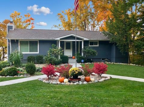 Photo of 7600 N Blue Heron Drive, Unionville, IN 47468 (MLS # 202608423)