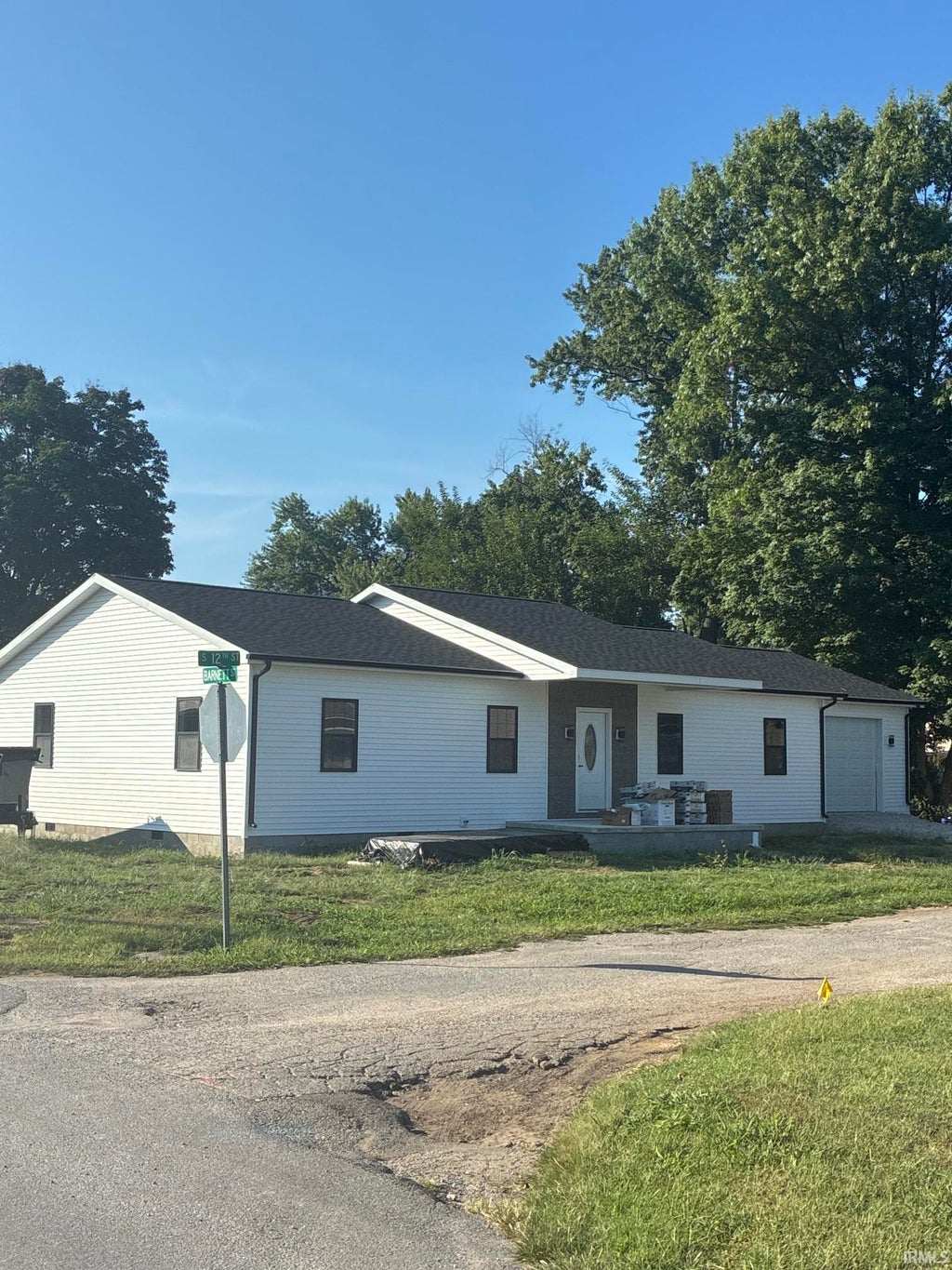 Photo of 324 S 12th Street, Vincennes, IN 47591 (MLS # 202635802)