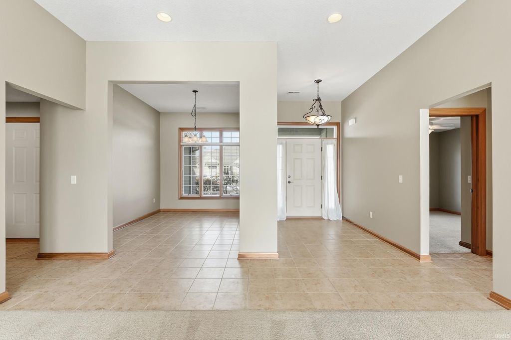 Photo of 7931 Sky Breeze Court, Fort Wayne, IN 46804 (MLS # 202602561)