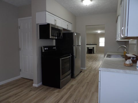 Tiny photo for 301 N Light Street, Muncie, IN 47303 (MLS # 202634823)