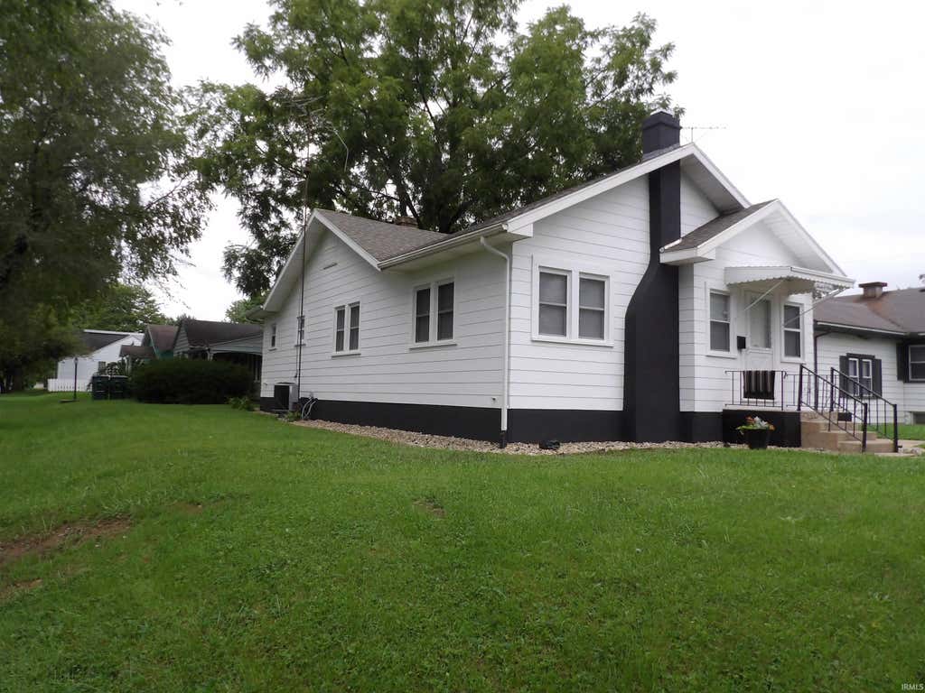 Photo of 301 N Light Street, Muncie, IN 47303 (MLS # 202634823)