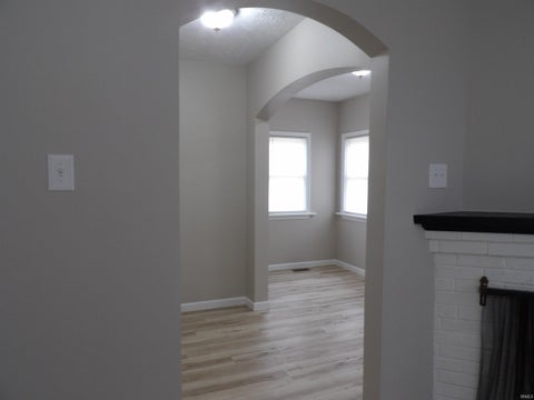 Tiny photo for 301 N Light Street, Muncie, IN 47303 (MLS # 202634823)