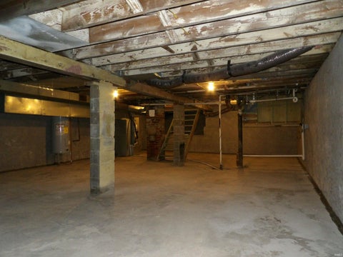Tiny photo for 301 N Light Street, Muncie, IN 47303 (MLS # 202634823)