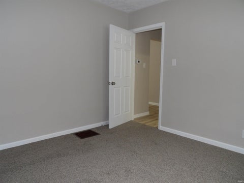 Tiny photo for 301 N Light Street, Muncie, IN 47303 (MLS # 202634823)