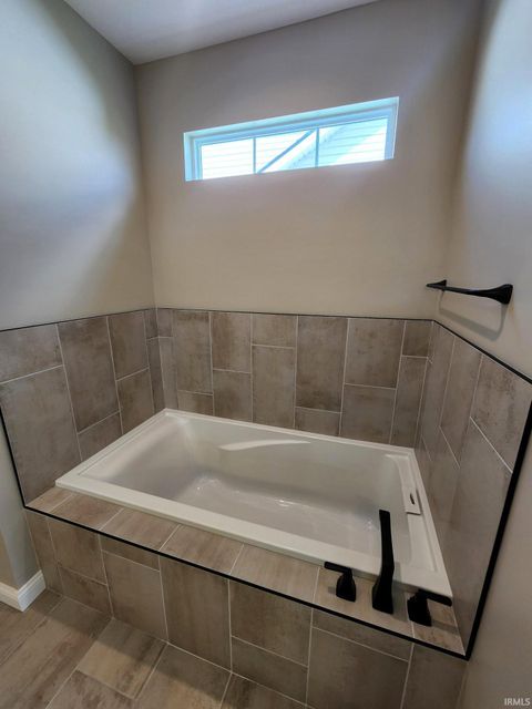 Tiny photo for 475 Haddington Lane, Lafayette, IN 47905 (MLS # 202611877)