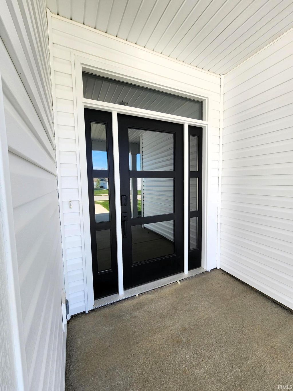 Photo of 475 Haddington Lane, Lafayette, IN 47905 (MLS # 202611877)