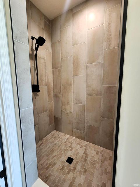 Tiny photo for 475 Haddington Lane, Lafayette, IN 47905 (MLS # 202611877)