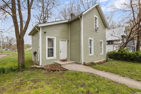 Tiny photo for 412 W Washington Street, Elkhart, IN 46516 (MLS # 202605386)