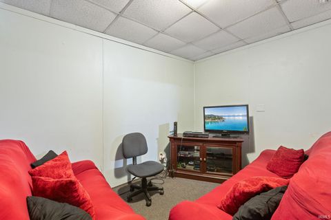 Tiny photo for 412 W Washington Street, Elkhart, IN 46516 (MLS # 202605386)