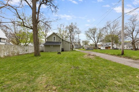 Tiny photo for 412 W Washington Street, Elkhart, IN 46516 (MLS # 202605386)