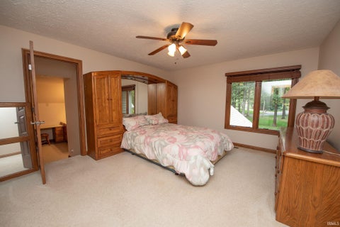 Tiny photo for 811 Deerwood Ridge, Lafayette, IN 47905 (MLS # 202642662)