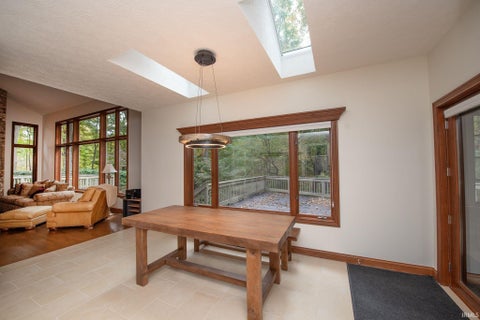 Tiny photo for 811 Deerwood Ridge, Lafayette, IN 47905 (MLS # 202642662)