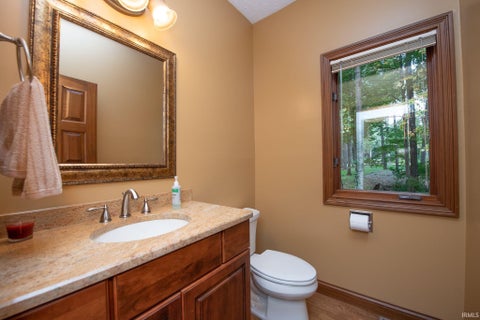 Tiny photo for 811 Deerwood Ridge, Lafayette, IN 47905 (MLS # 202642662)