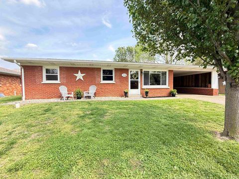 Photo of 1908 Chickasaw Drive, Evansville, IN 47715 (MLS # 202612560)