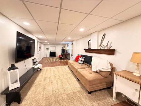 Tiny photo for 1908 Chickasaw Drive, Evansville, IN 47715 (MLS # 202612560)