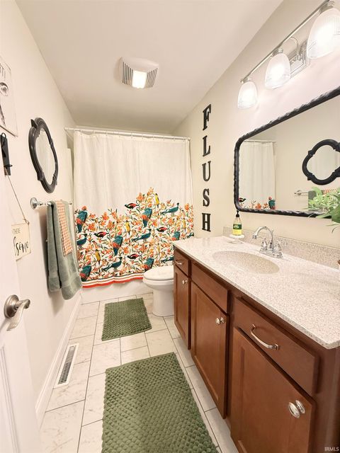 Tiny photo for 1908 Chickasaw Drive, Evansville, IN 47715 (MLS # 202612560)