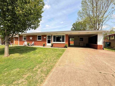 Tiny photo for 1908 Chickasaw Drive, Evansville, IN 47715 (MLS # 202612560)